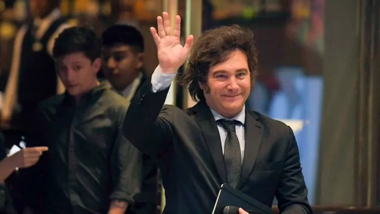 Javier Milei viaja hacia Israel y el Vaticano con el objetivo de reafirmar su condena al terrorismo internacional Javier Milei viaja hacia Israel y el Vaticano con el objetivo de reafirmar su condena al terrorismo internacional