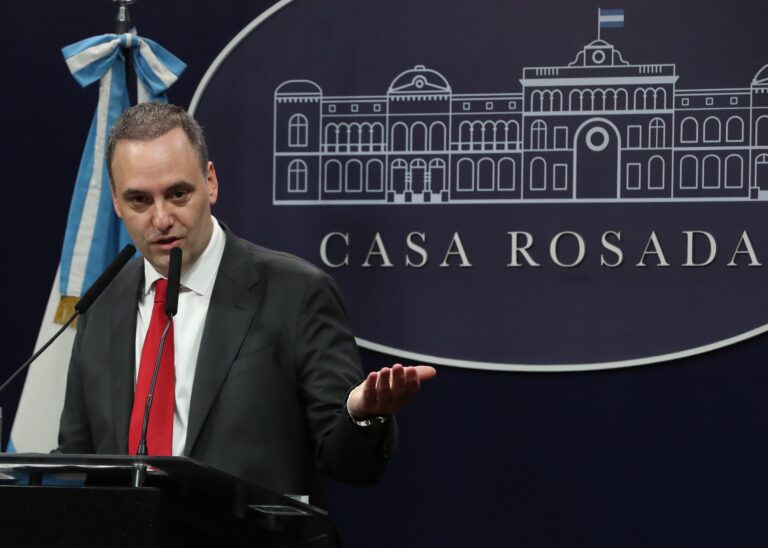 Adorni anunció nuevas inversiones de empresas automotrices en la Argentina