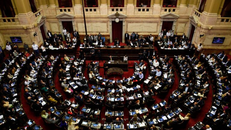 Se reactiva el debate sobre la ley de Ficha Limpia para purgar la corrupción política Se reactiva el debate sobre la ley de Ficha Limpia para purgar la corrupción política