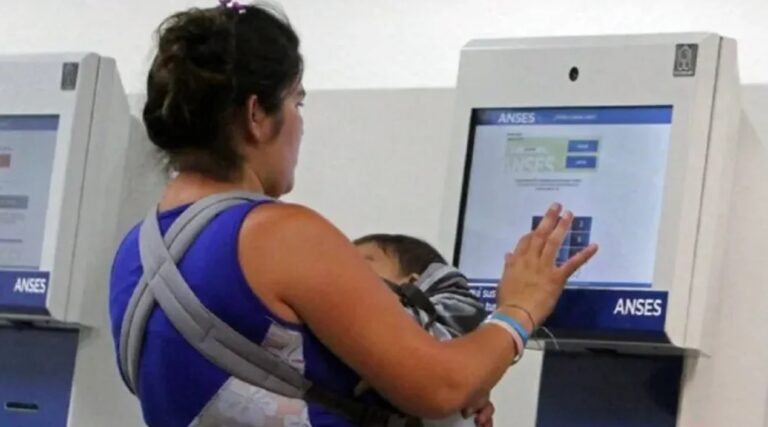 Asignaciones familiares: confirman el aumento del 2,69% para diciembre Asignaciones familiares: confirman el aumento del 2,69% para diciembre