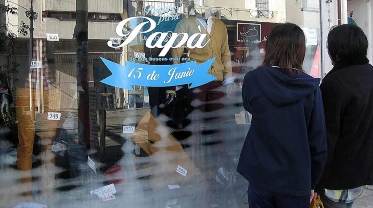 Día del Padre: tras la caída de ventas, desde CAME advierten una «situación preocupante» en el comercio Día del Padre: tras la caída de ventas, desde CAME advierten una «situación preocupante» en el comercio